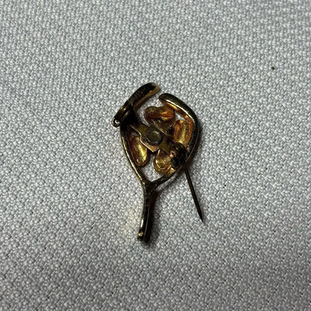 Vintage Goldtone Wishbone Brooch Excellent Preloved Condition